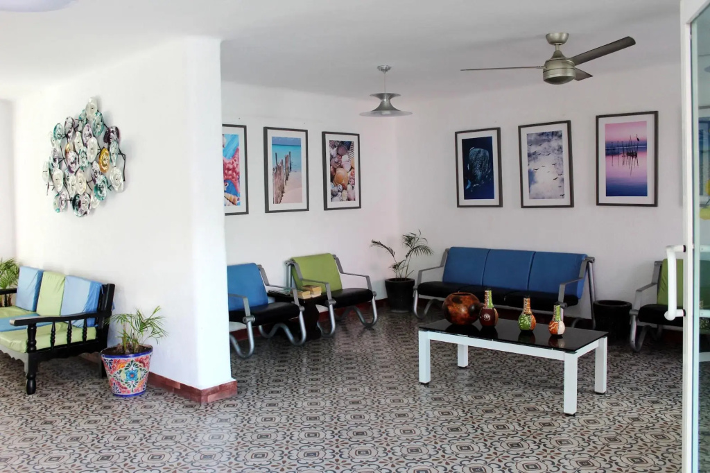 Hotel photo 12