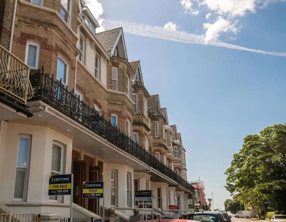 REEF9 - Modern flat for 4 people, 5 mins from beach, centre and Bournemouth International Centre