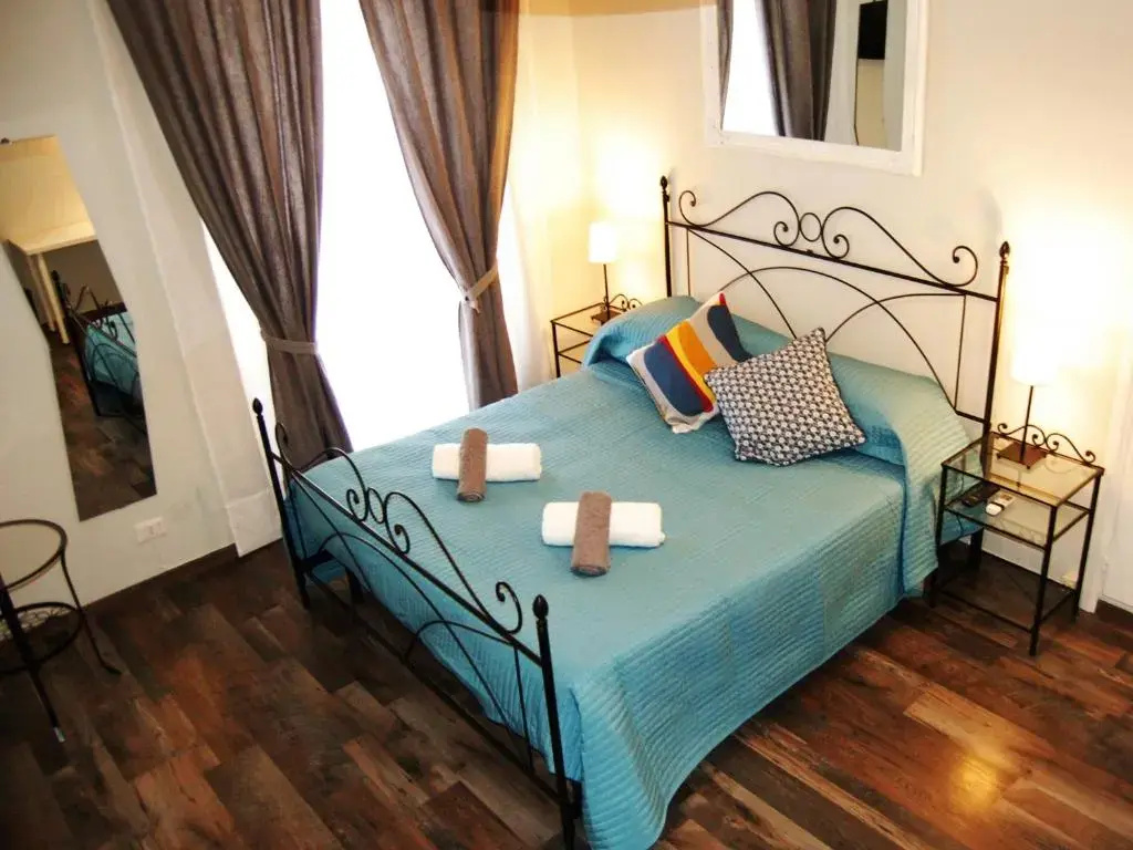 Standard Double room (full double bed)