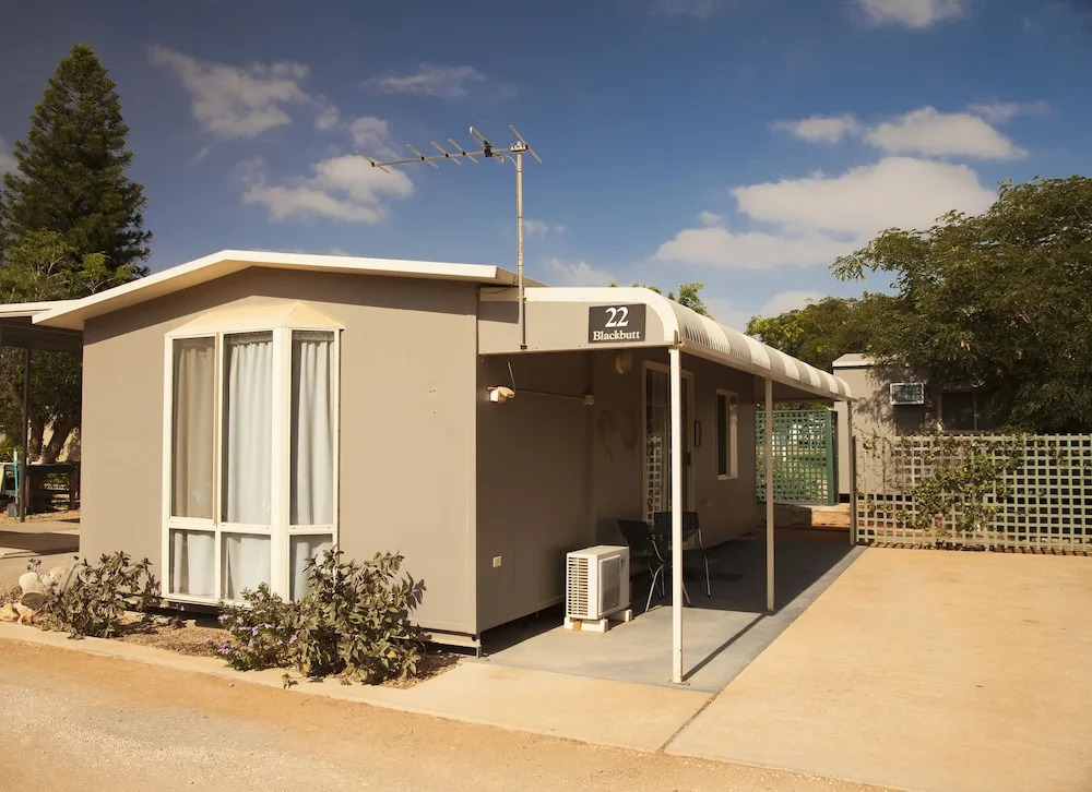 Capricorn Holiday Park — фото