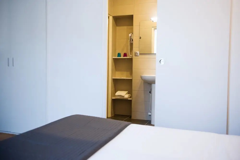 Standard Double room (twin beds)