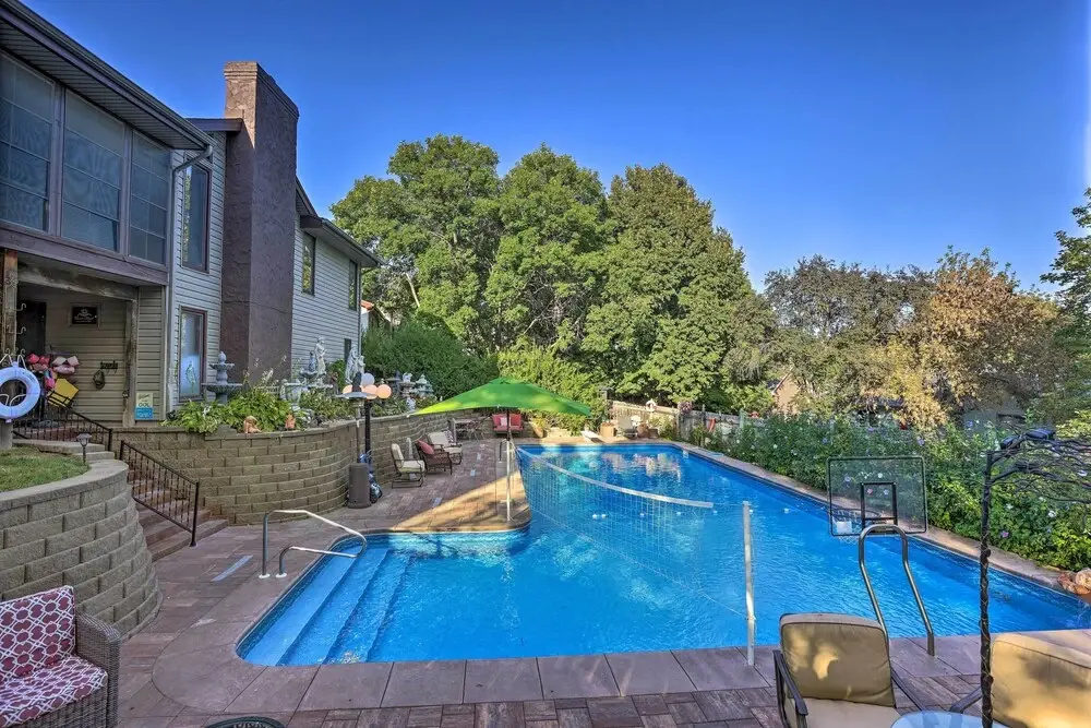 Family-friendly Omaha Oasis ~ 10 Mi to Dtwn!