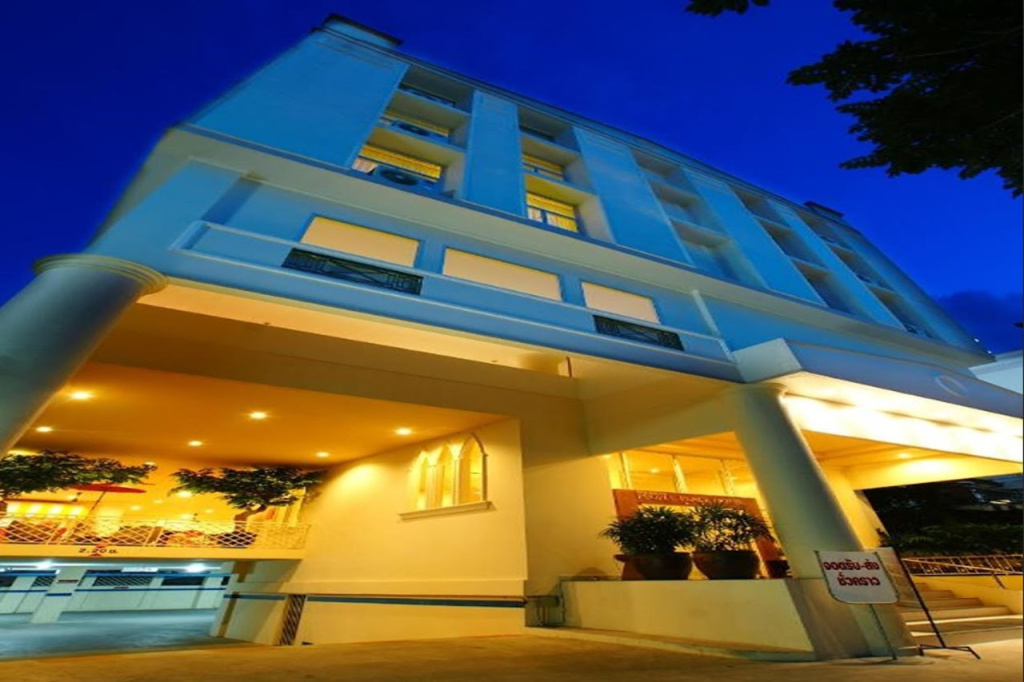 People Place Boutique in Town Hotel (SHA)