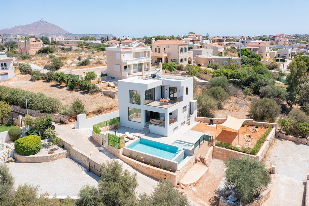Serenity Villa