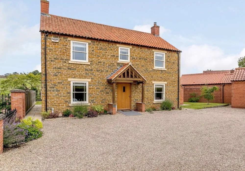 Lovely 5-Bed House in Tealby, Lincolnshire Wolds