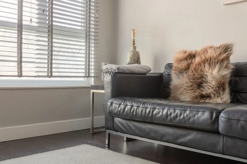 3 Bedroom Shoreditch Maisonette With Balcony