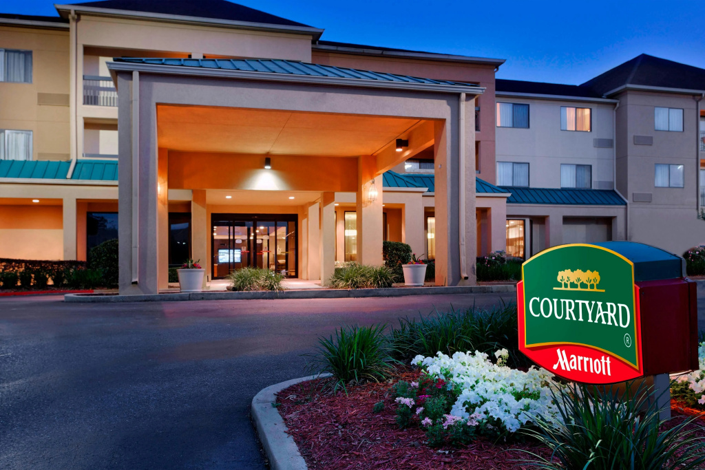 Courtyard by Marriott Mobile