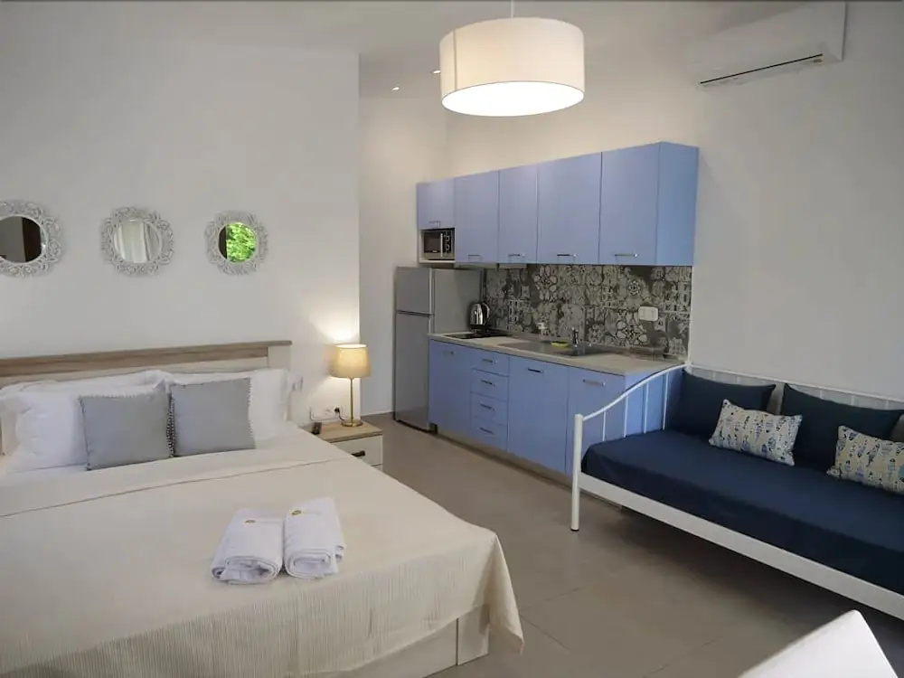 Komitsa Luxury Apartments, ,