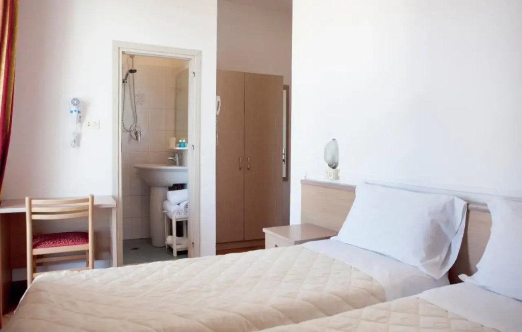 Hotel photo 42