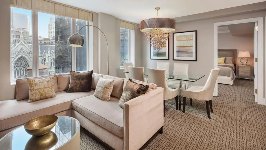 Omni Berkshire Place - 5