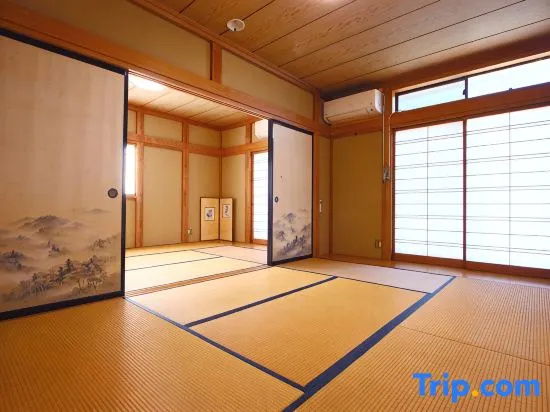 Lovely Horse Villa in Shimada