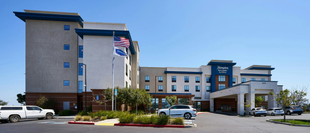 Hampton Inn & Suites Salinas