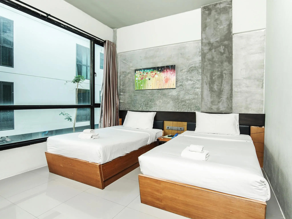 B2 Green Boutique & Budget Hotel — 5