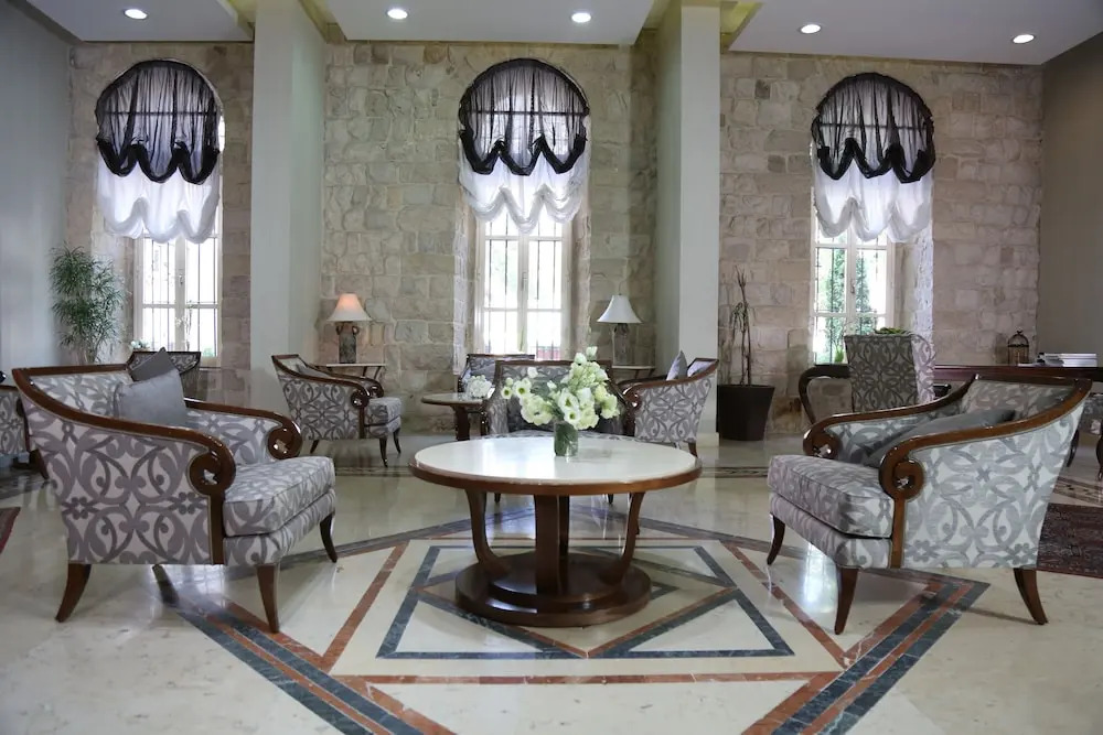 Grand Kadri Hotel - фото 2