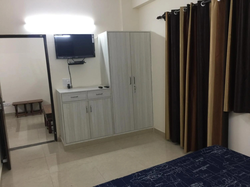 The Raveesh - 2 BHK Serviced Apartment