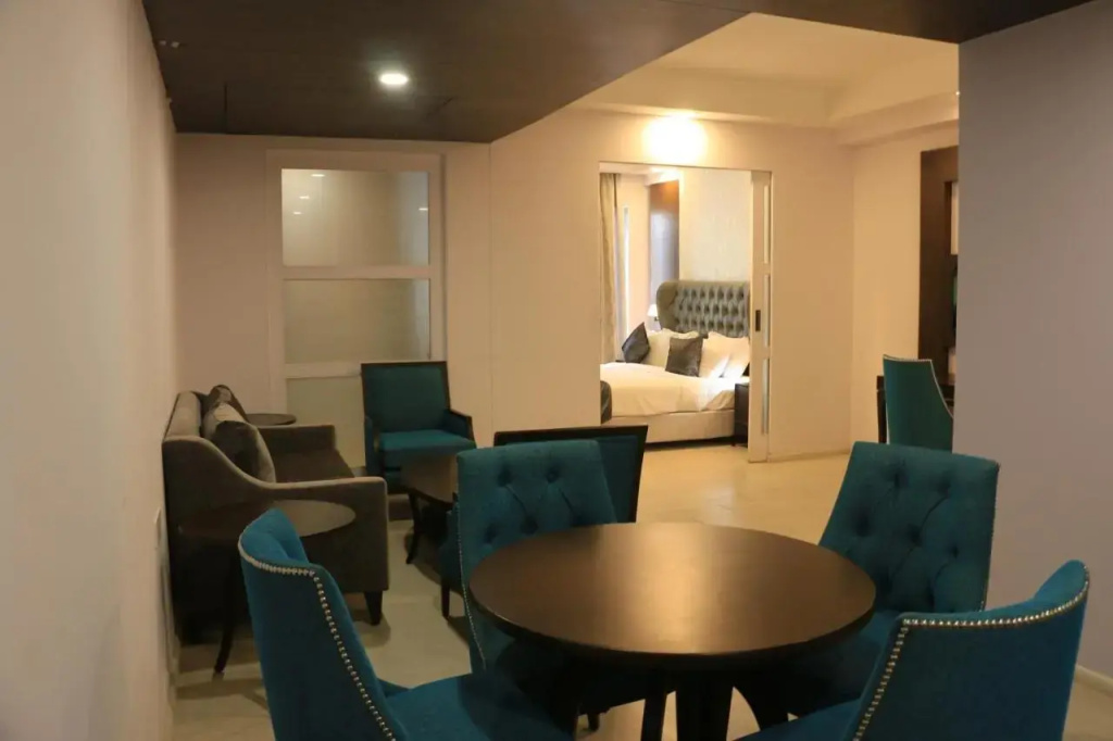 Hotel photo 8