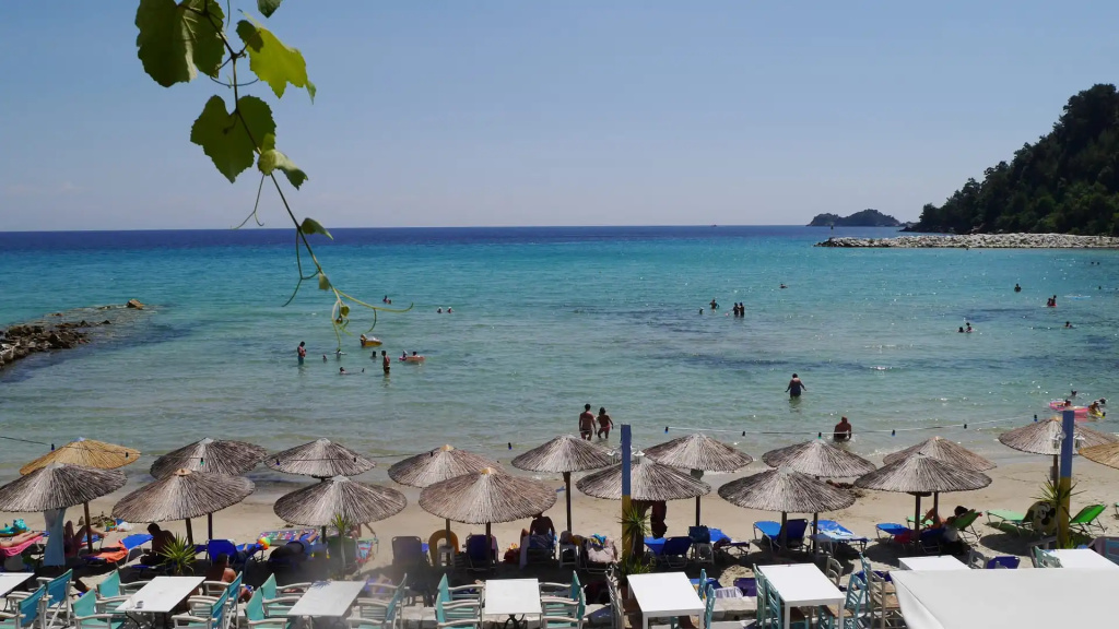 Blue Sea Beach Hotel - 4