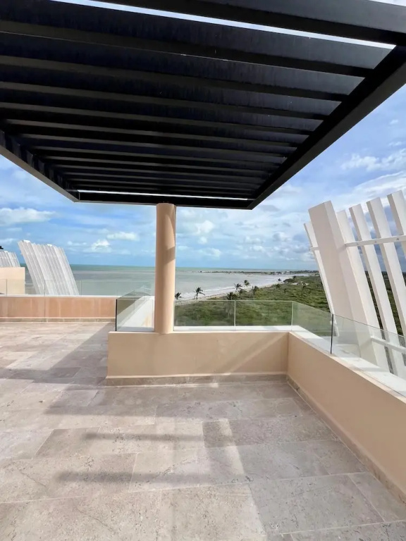 Penthouse Navela 405, by Cercana