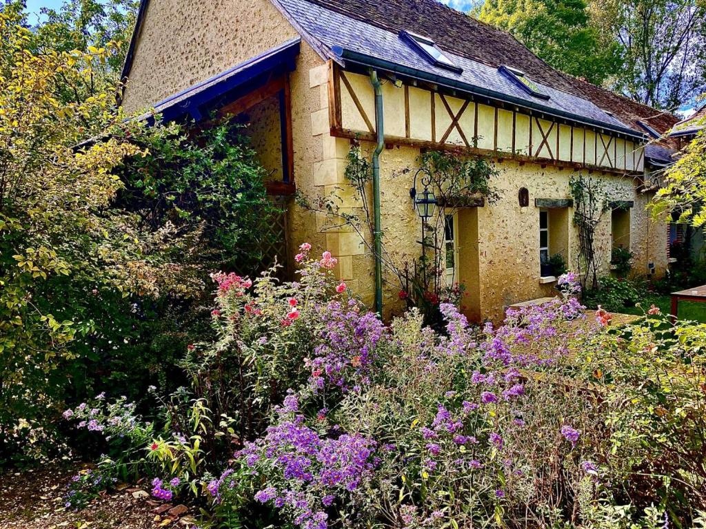 Gîte Souvigny-de-Touraine, 5 pièces, 8 personnes - FR-1-381-468