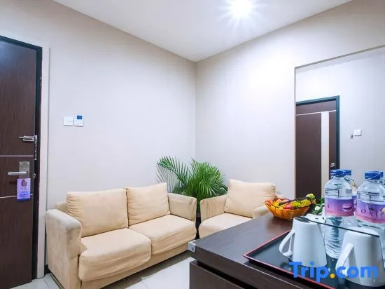 Standard Double Family room with city view (full double bed)