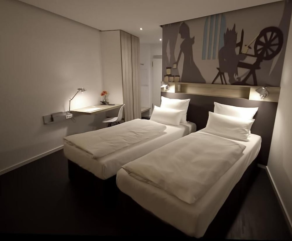 Standard Double room (twin beds)