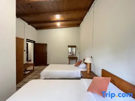 Hotel & Banquet Panorama Lembang - Chambres