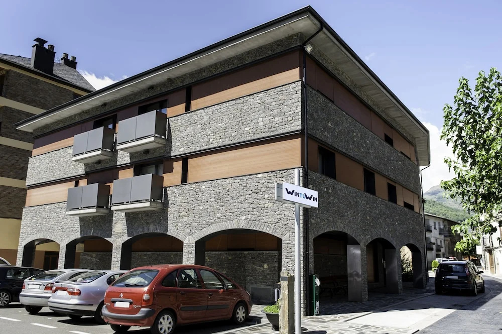 Wintuwin Apartments