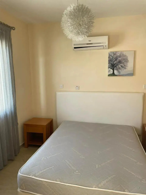 Relaxing 1 bedroom condo with pool and sea view