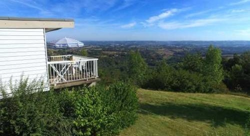 VVF Villages « Le Balcon Corrézien » Ayen