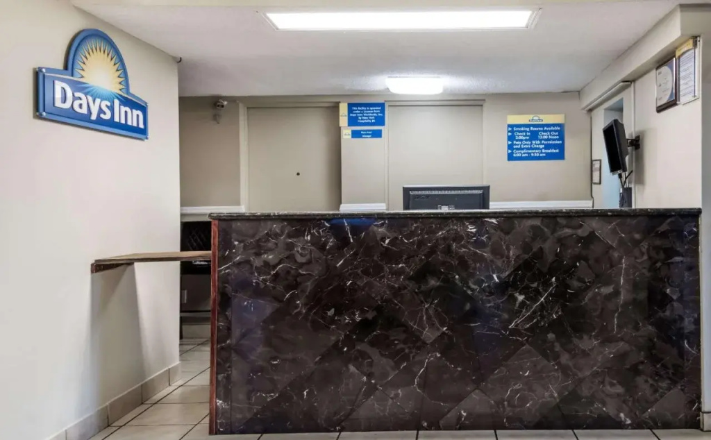 Hotel photo 2