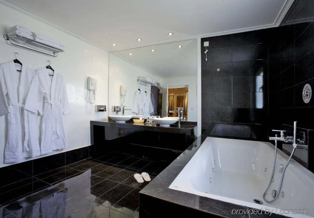 Piraeus Theoxenia Hotel - фото 26