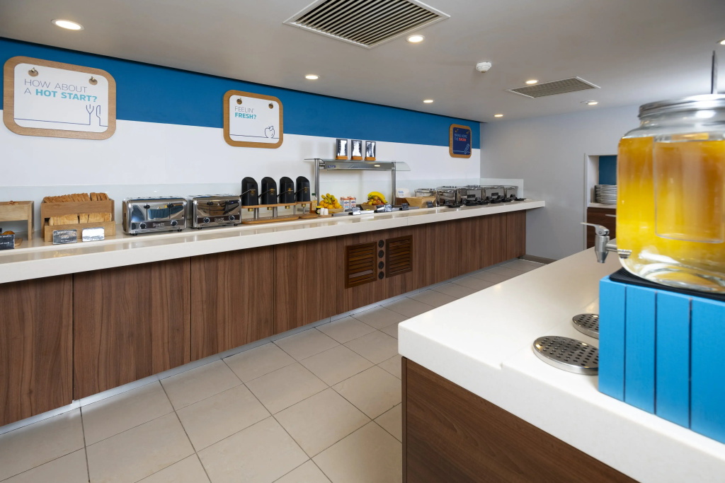 Holiday Inn Express Taunton East by IHG - Général