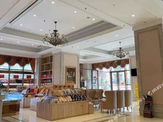 Food & Beverage