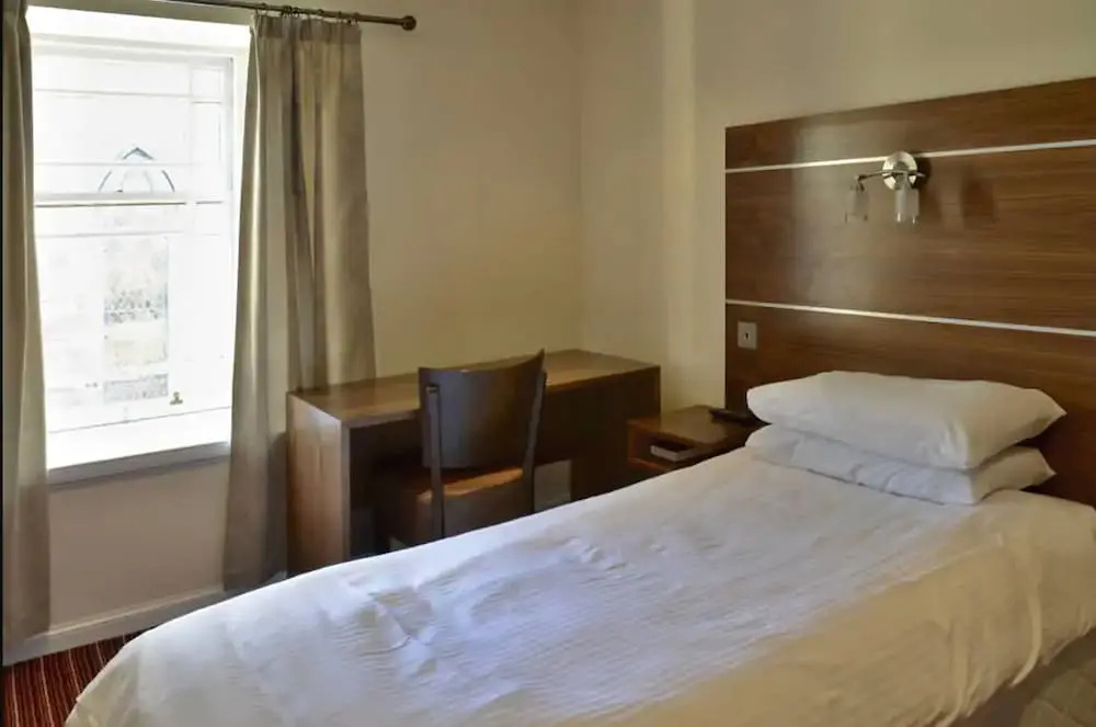 County Hotel - Chambres