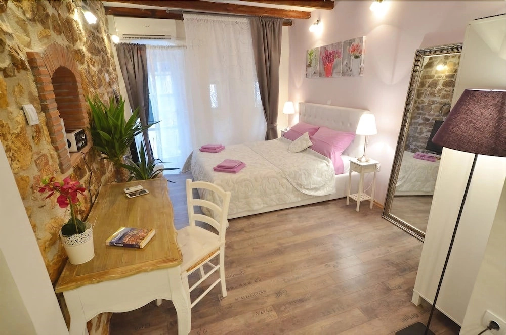 Al Pozzo Apartment