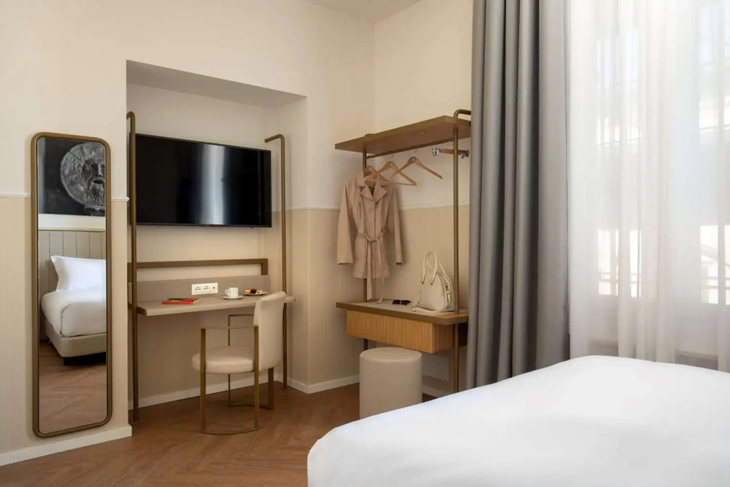 Cosmopolita Rome Colosseum, Tapestry Collection by Hilton - Chambres
