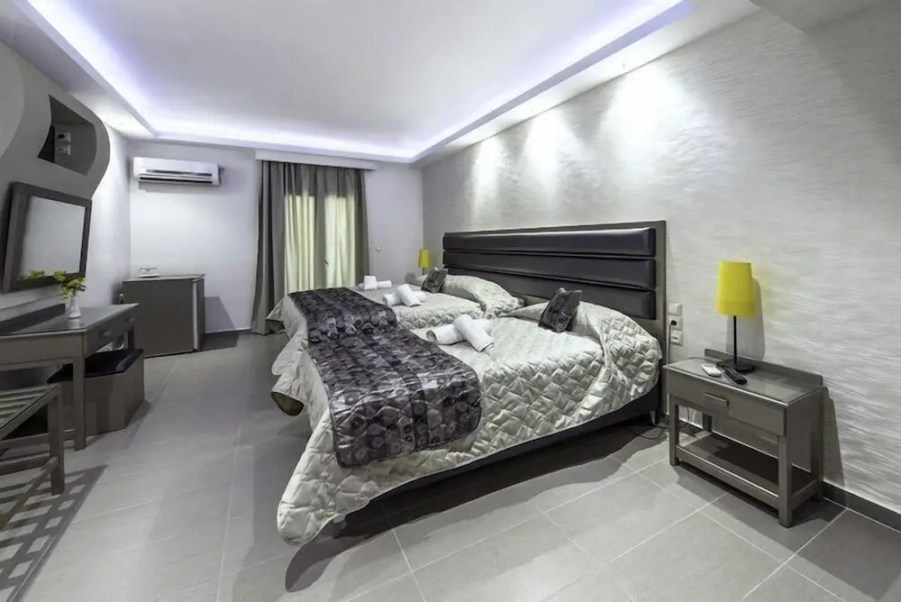 Superior Triple room with balcony