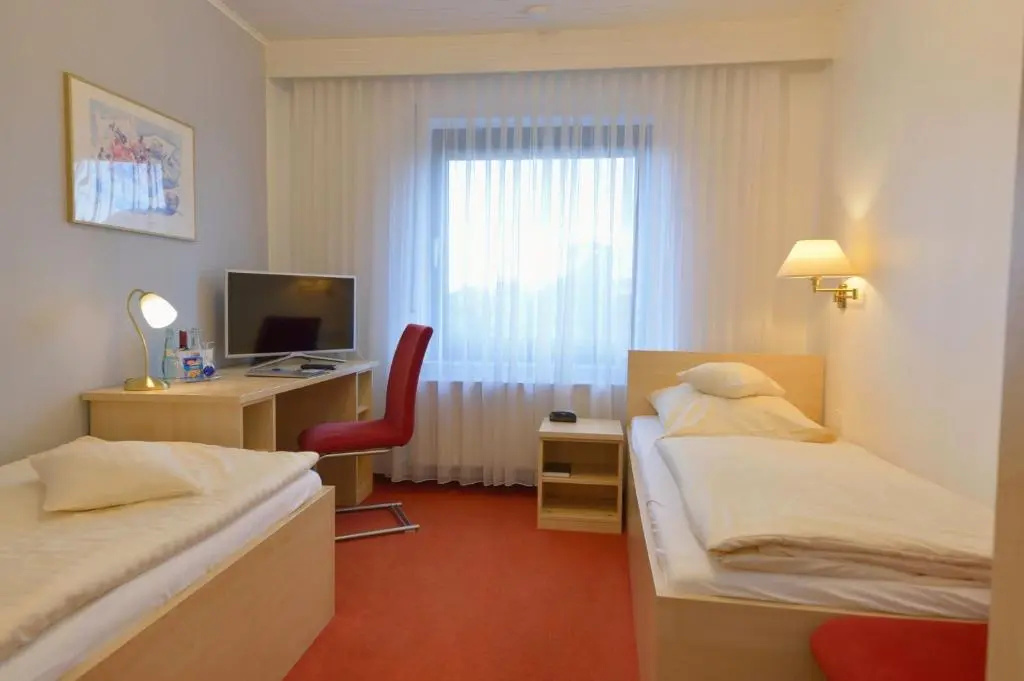 Standard Double room (twin beds)