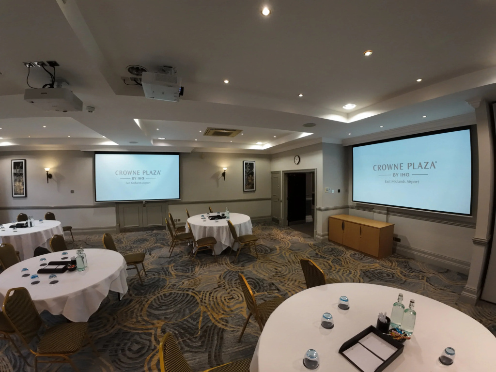 Crowne Plaza East Midlands Airport by IHG - Général
