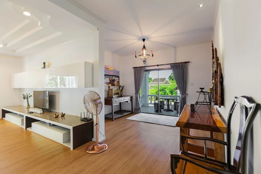 Семейная вилла с 5 комнатами с красивым видом из окна в Happy Family Villa 2