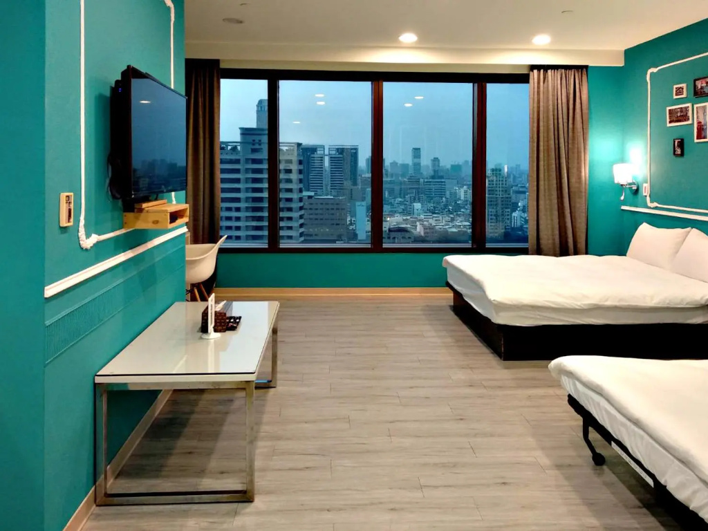 Deluxe Quadruple room
