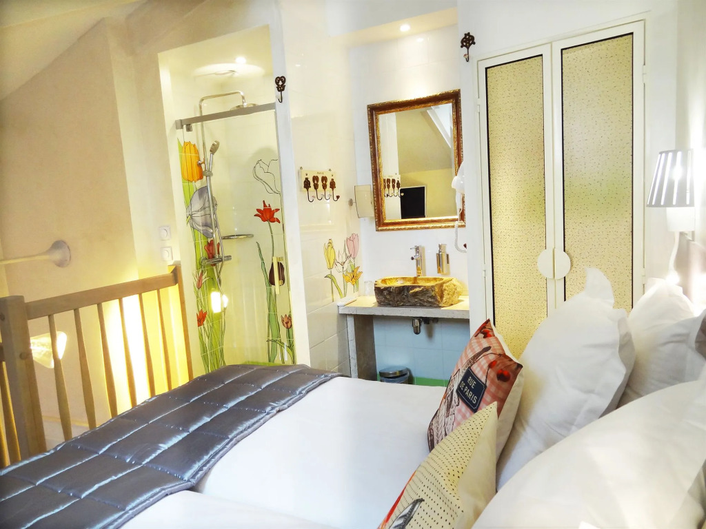 Hotel le Pavillon picture