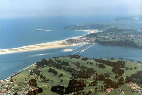 Beach & Waterfront