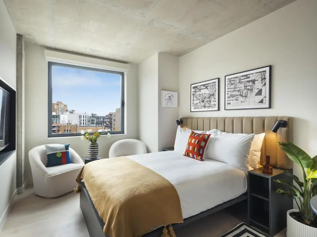 Superior room
