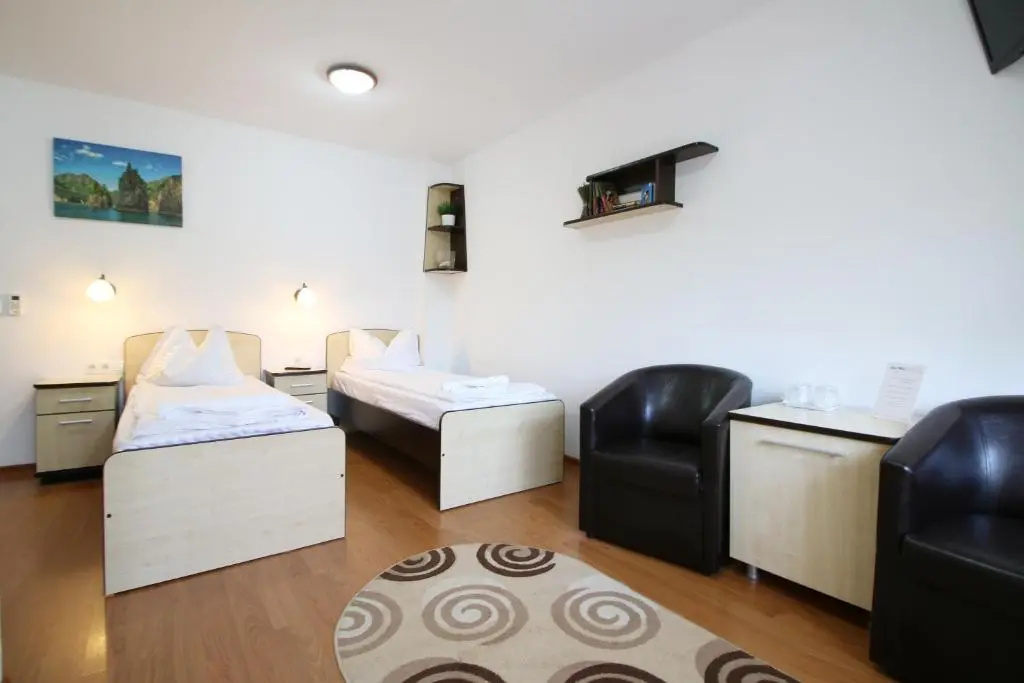 Standard Double room (twin beds)