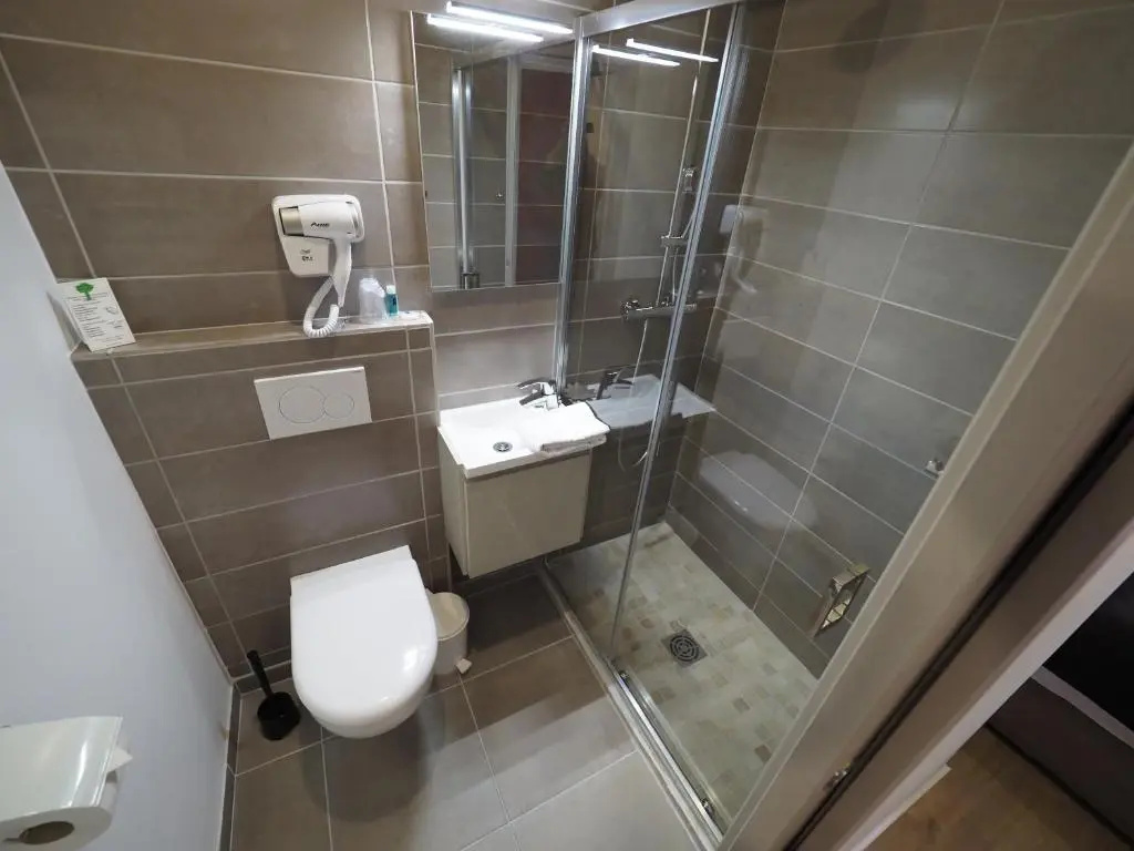 Hotel Le Biarritz - Vichy - Chambres