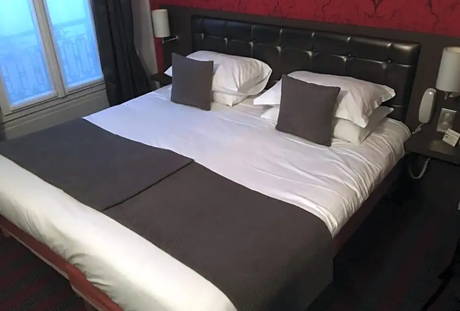 Grand Hotel Leveque 63
