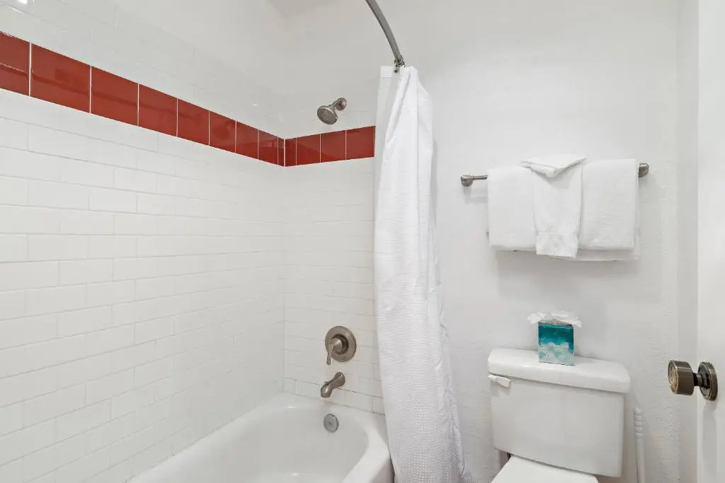 Fort Marcy Hotel Suites by All Seasons Resort Lodging - Chambres
