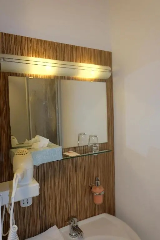 Hotel Zum Weissen Lamm - Chambres
