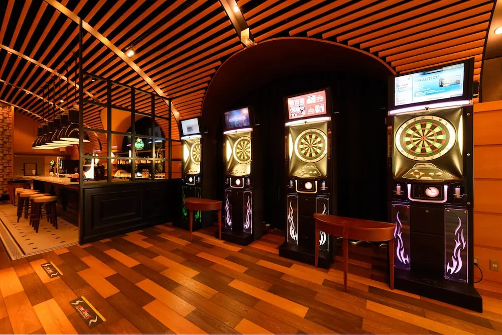 Lobby & Reception